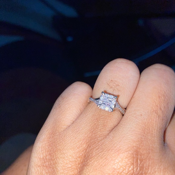 Kay jewelers 10k engagement ring - Picture 7 of 8